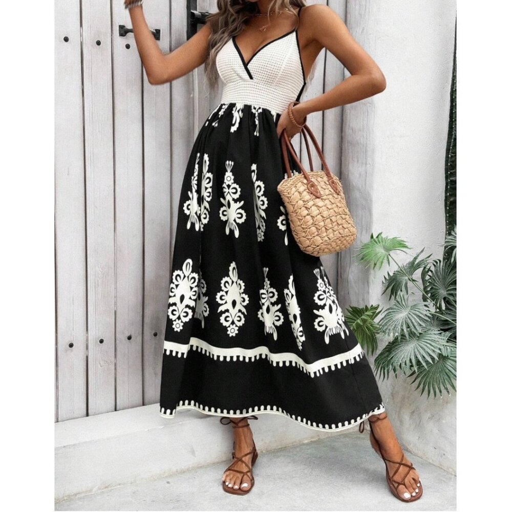 LAST ONE 🔥 Boho Tribal Print Cami Dress Black/White